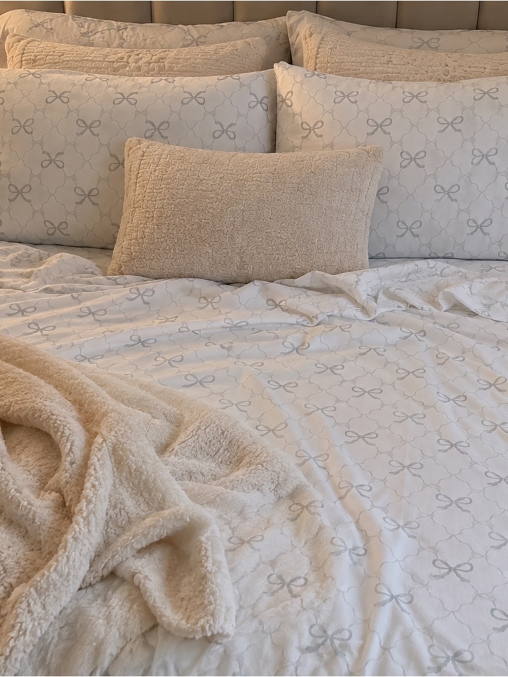 Ivory Bow Bedding Set - 4 Piece Full Sheet Set!